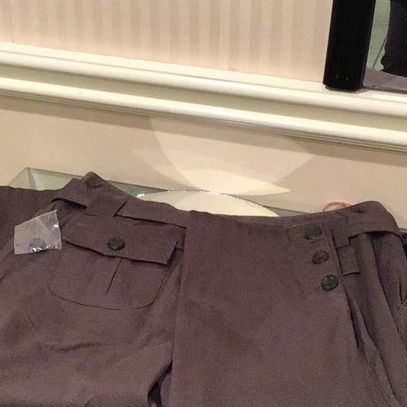NWOT Cleo Cleo brown Capri - Picture 4 of 5